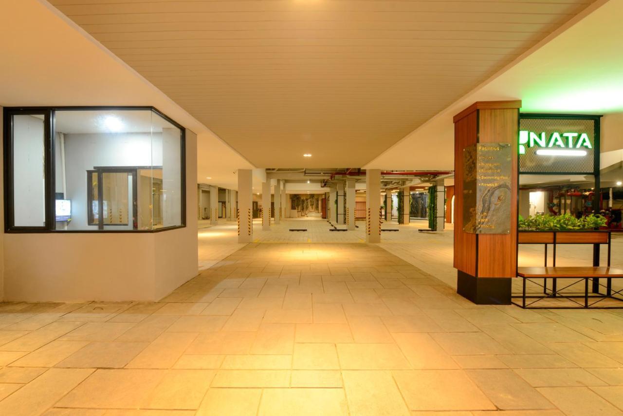Nata Azana Hotel Solo Exterior photo